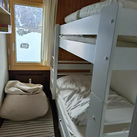 Apartment Schone Sonnige Ferienwohnung Nr 29 Im Haus Opal Grachen